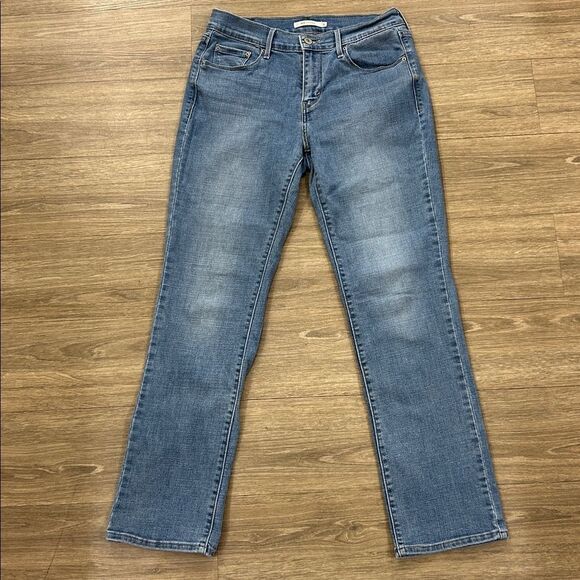 Levi's Women's 505 Straight Jeans - Denim Blue - Picture 4 of 5